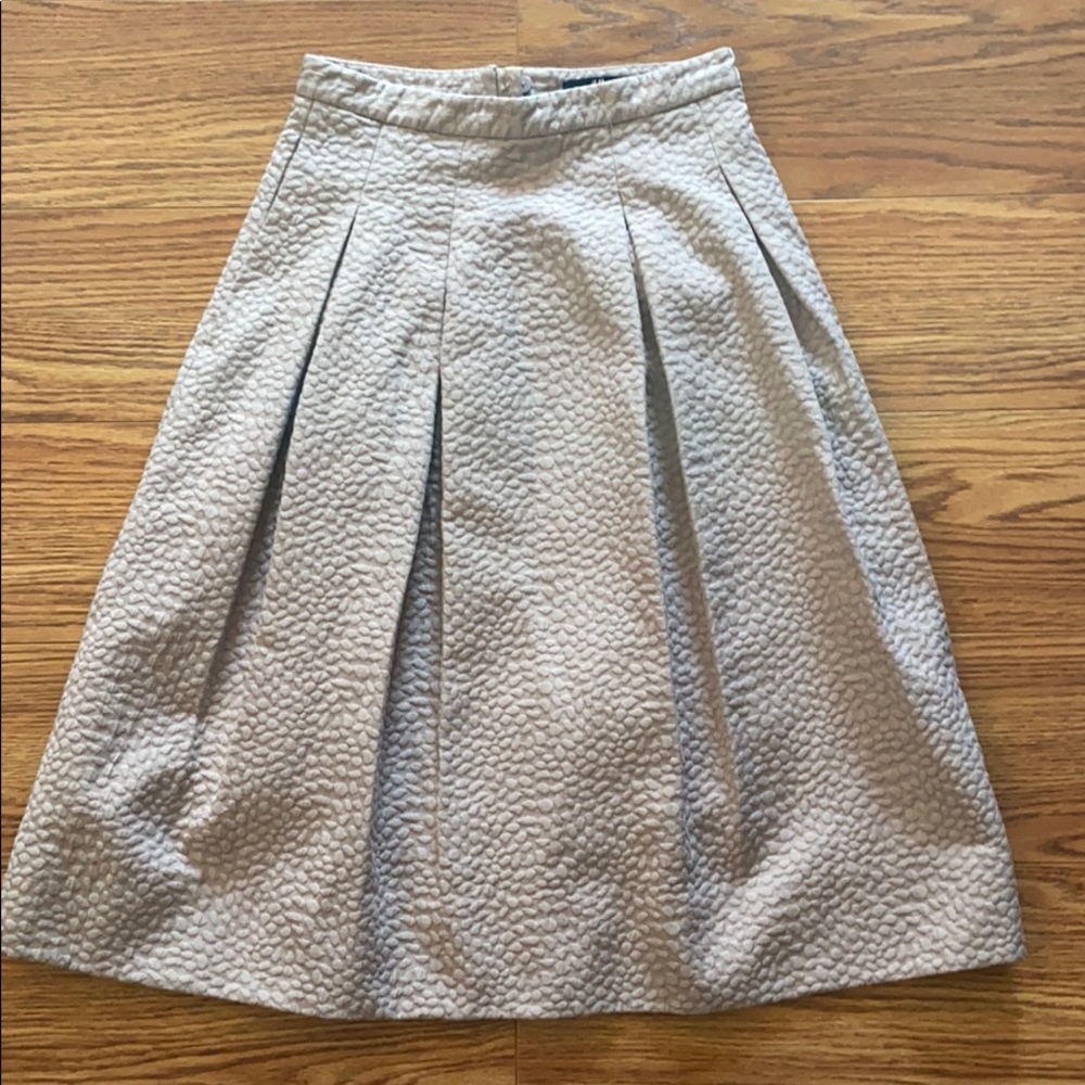 H & M pleated skirt.